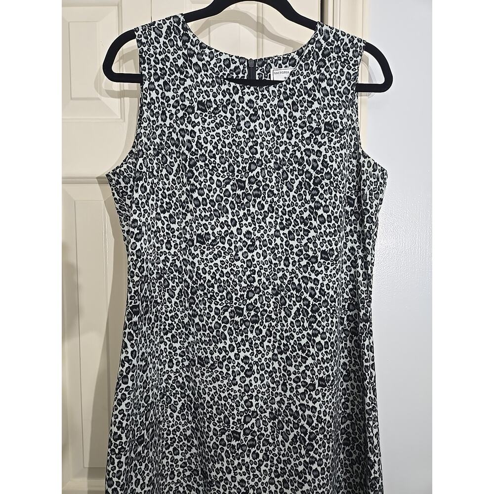 Victoria Moon Leopard Print Dress Sz M City Career Workwear